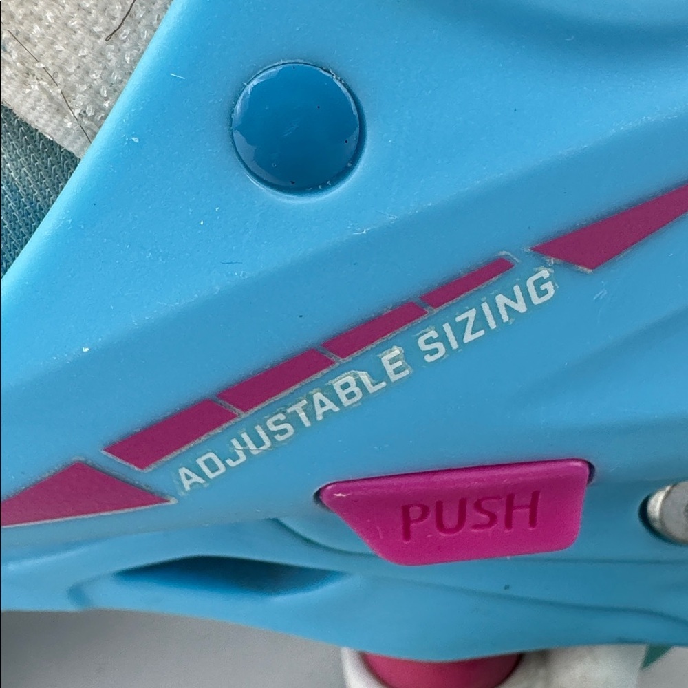 Roller Derby Adjustable Skates for Girls - Picture 8 of 8